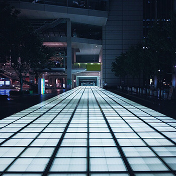 Prawo w Japonii: Kluczowe Aspekty Systemu Prawnego i Jego Wpływ na Społeczeństwo